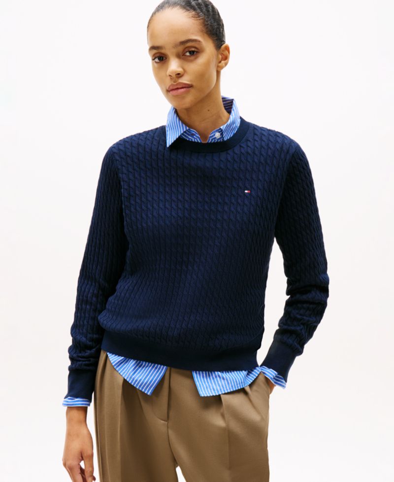 Women's Fine Gauge Cable Crewneck Sweater