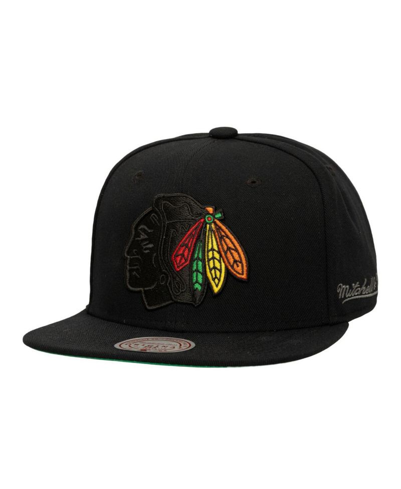 Men's Black Chicago Blackhawks Core Team Special Snapback Hat