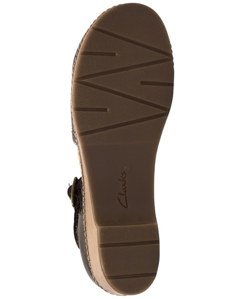 Women's Paizlee Leah Buckle Clogs