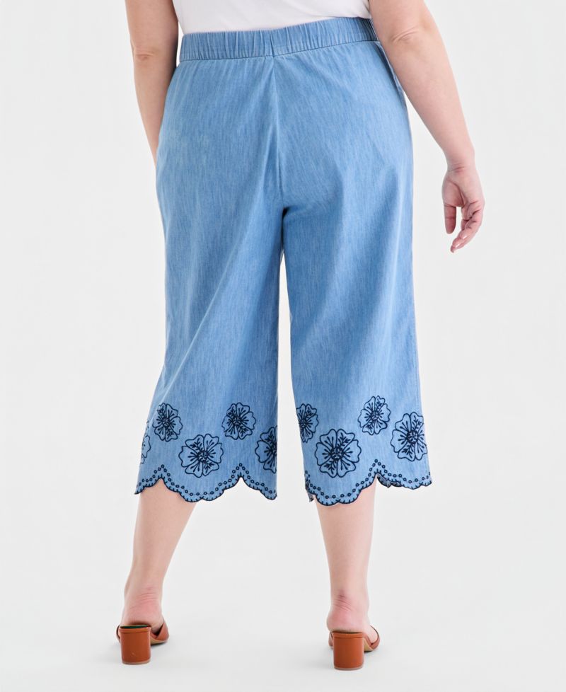 Plus Size Cotton Chambray Embroidered-Hem Capri Pants
