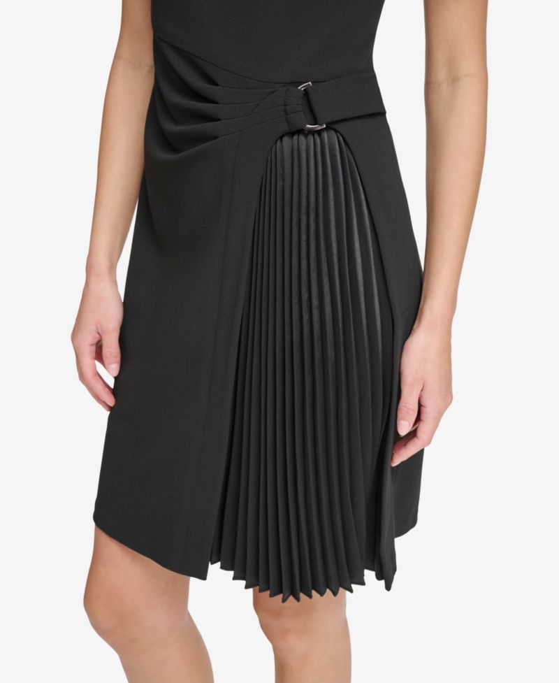 Women's Pleated Skirt Detail Short-Sleeve Dress