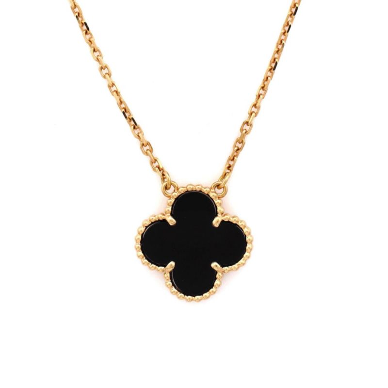 Vintage Alhambra Pendant Necklace