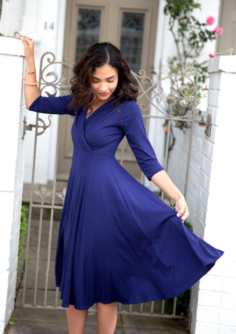 Women's Annie V-Neck 3/4 Sleeve Midi Dress