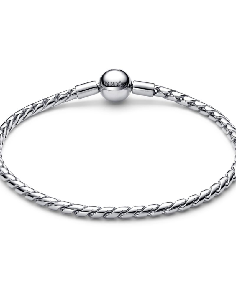 Round Clasp Wing Chain Bracelet