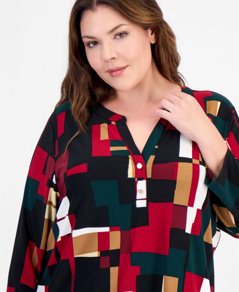 Plus Size Henley 3/4-Sleeve Top