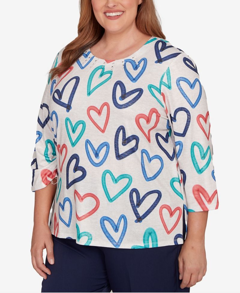 Plus Size Saratoga Springs Tossed Heart Pattern Knit Top