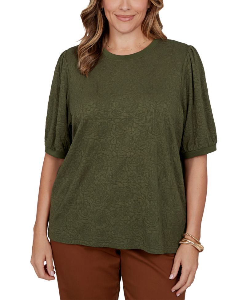 Plus Size Rosette Floral Side-Slit T-Shirt