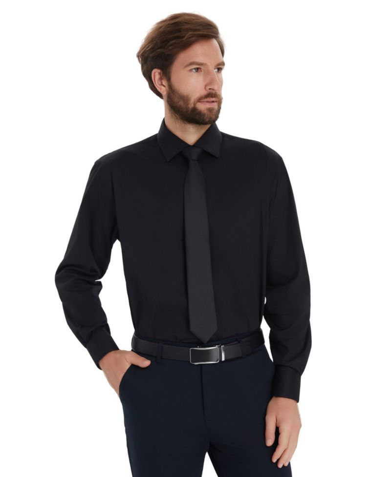 Men's Solid Regular-Fit Dress Shirt