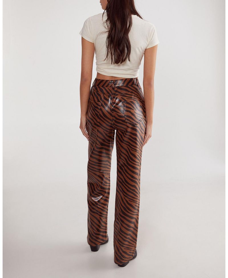 Women's Zebra Straight Leg Pant