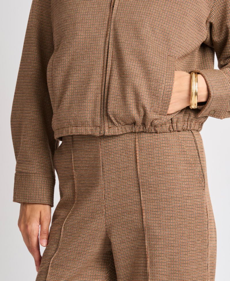 Women's Collared Bubble Front Waffle-Knit Bomber Zip Jacket