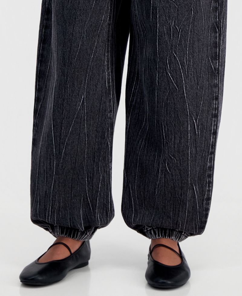 Juniors' Balloon-Leg Jogger Jeans