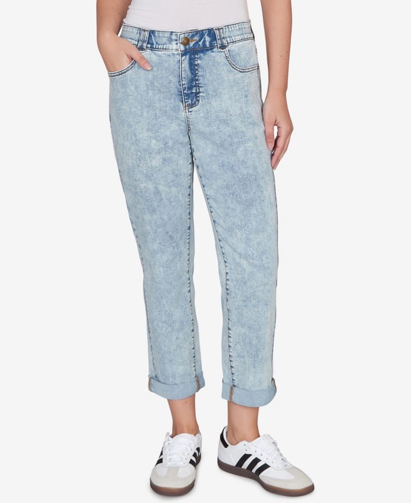 Plus Size Comfort Waist Stretch Denim Girlfriend Jeans