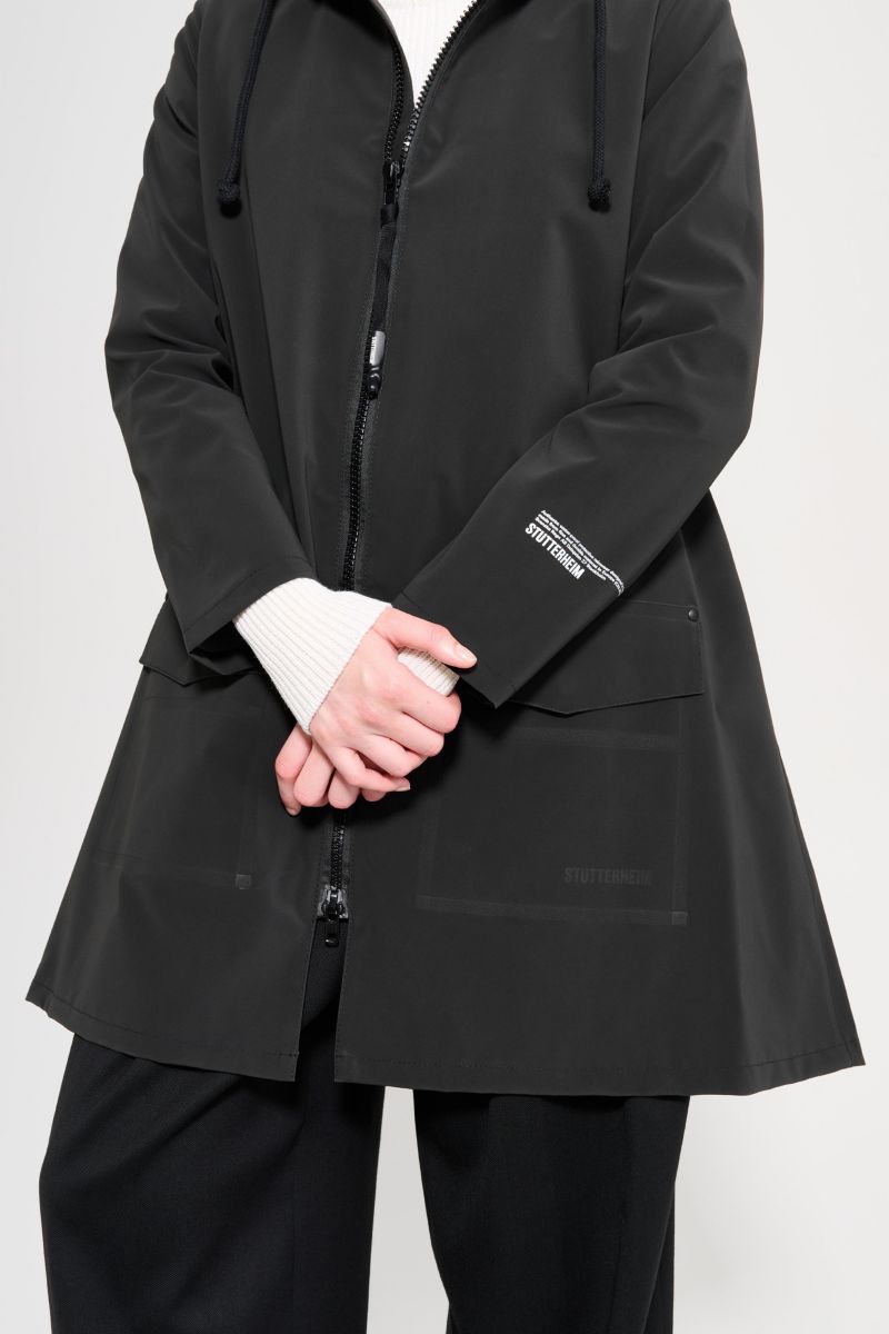 Women's Mosebacke Patch Matte Raincoat