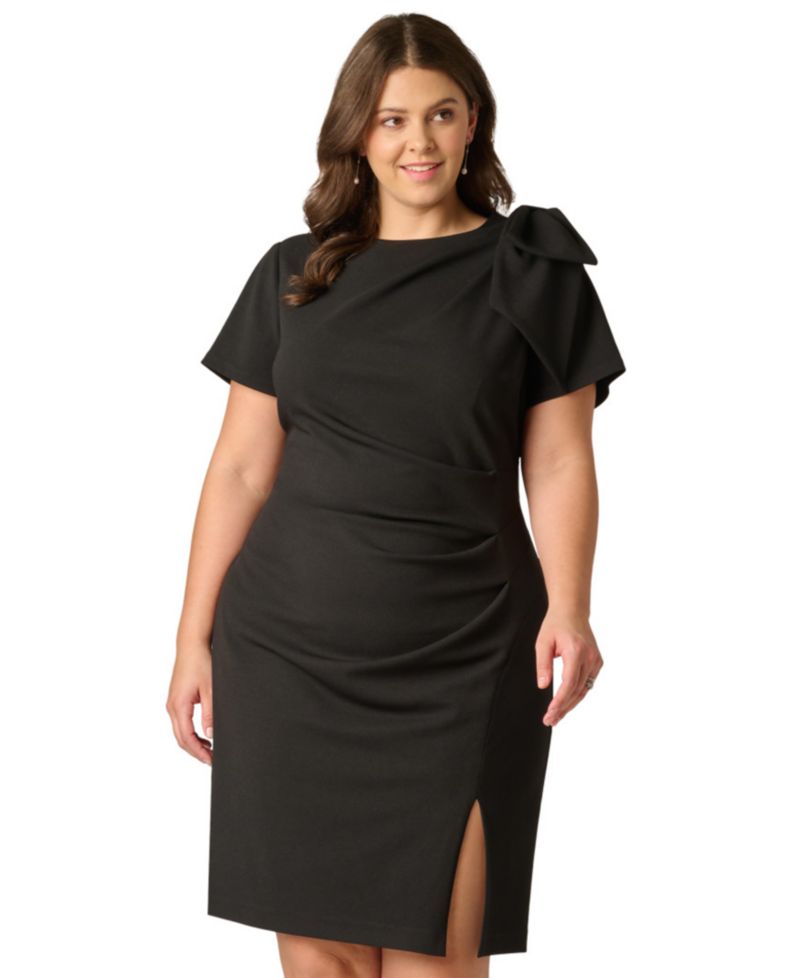 Plus Size Crewneck Pleated Sheath Dress