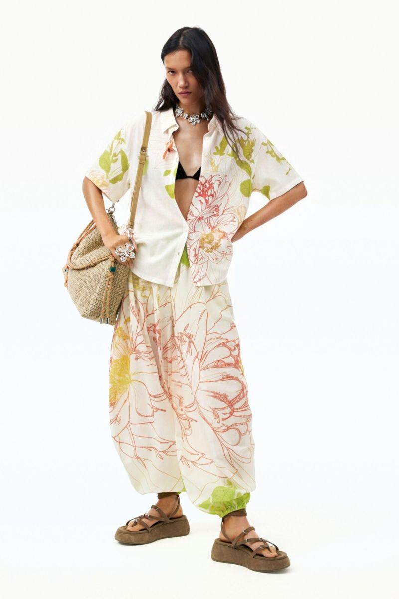 Women's Short-sleeved floral shirt