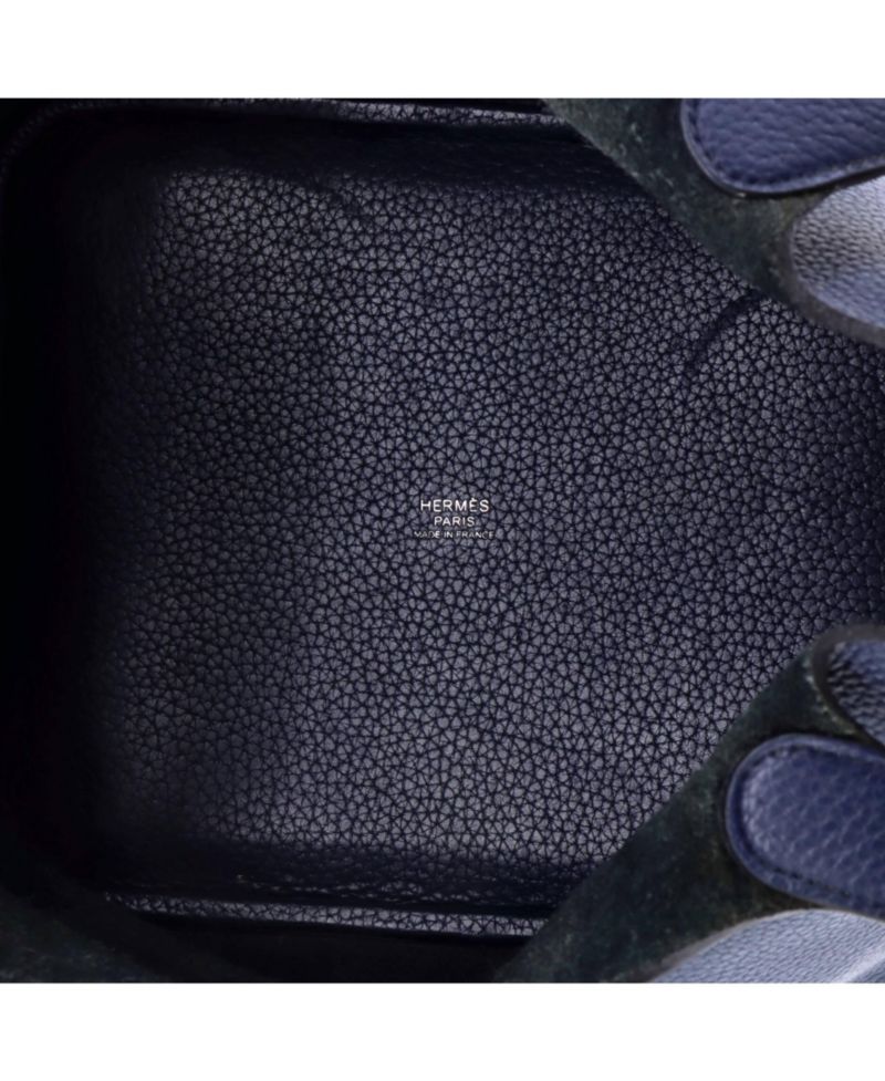 Pre-Owned Hermes MM Picotin Lock Bag Clemence