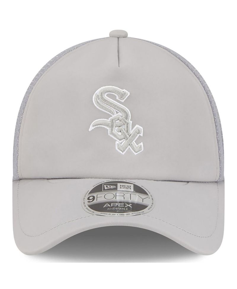 Men's Gray Chicago White Sox 2026 Batting Practice Apex 9FORTY Adjustable Trucker Hat