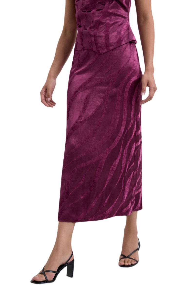 Women's Camouvelvet Skirt