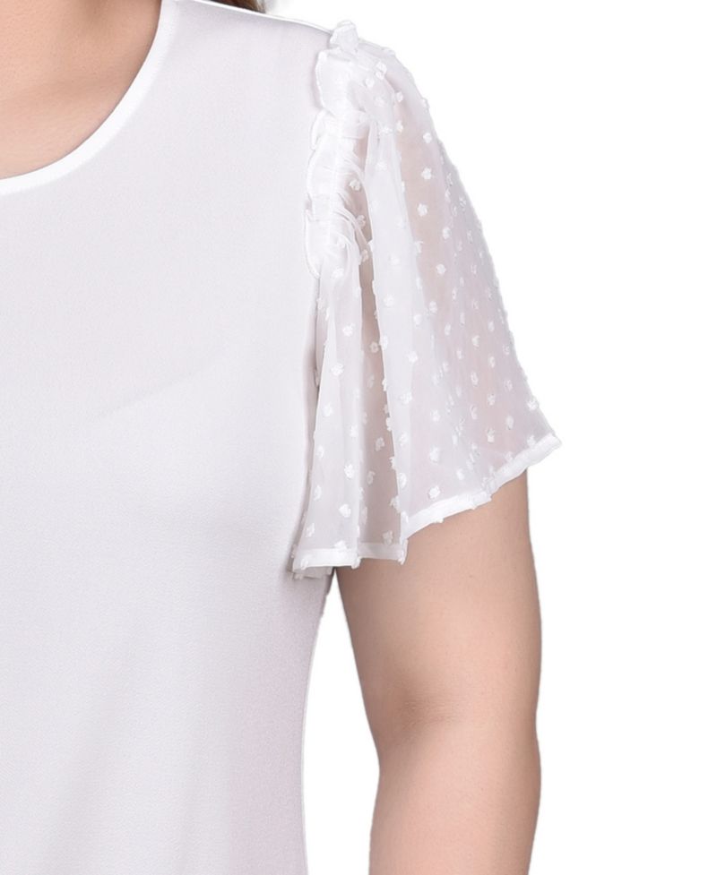 Clip Dot Flutter Sleeve Top