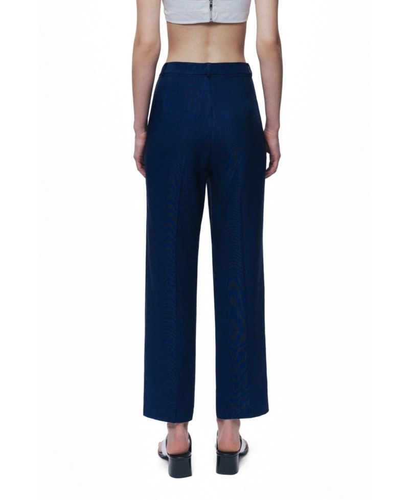 Women's Straight-Leg Trousers