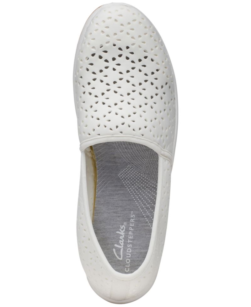 Women's Cloudsteppers Breeze Emily Perforated Loafer Flats