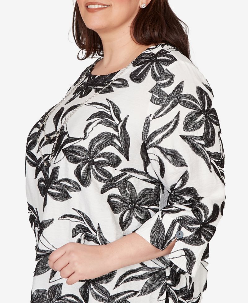 Plus Size Crowd Pleaser Embroidered Flower Top with Necklace