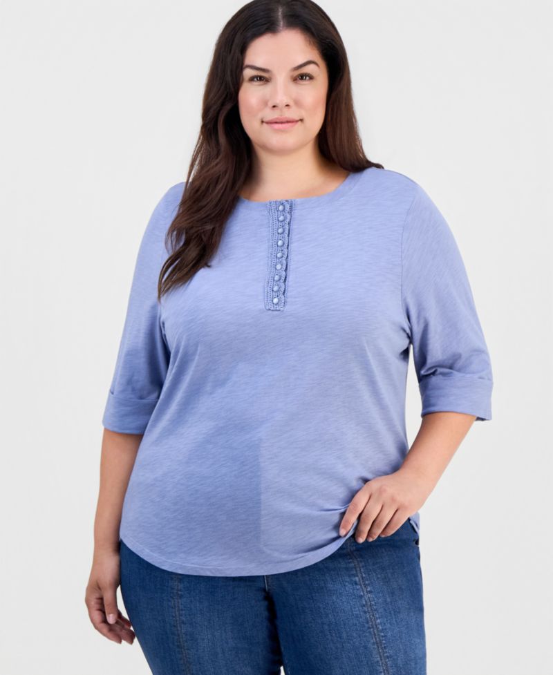Plus Size Crochet 3/4-Sleeve Henley Top