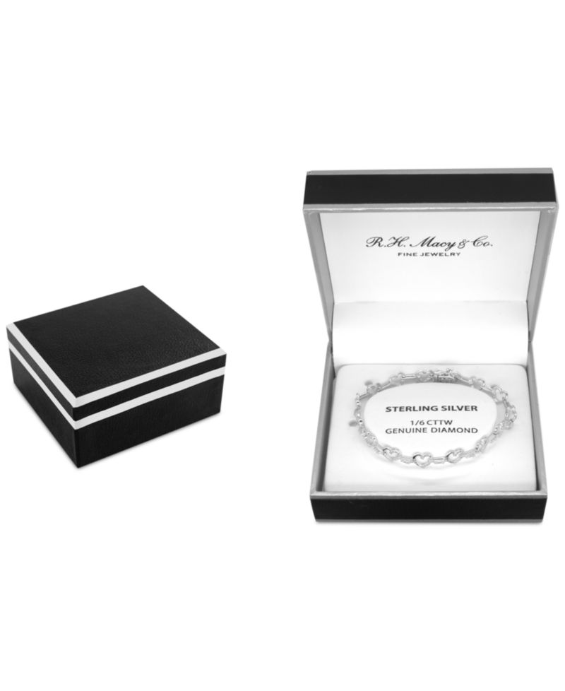 Diamond Heart Link Bracelet (1/6 ct. t.w.) in Sterling Silver