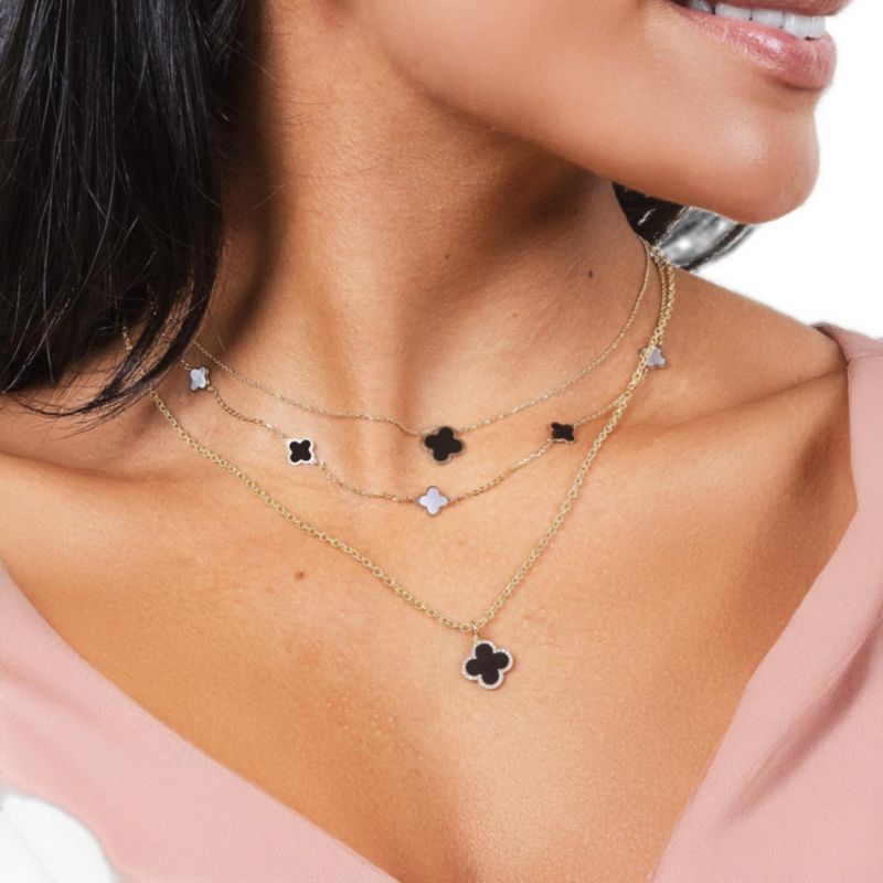 Small Onyx Single Clover Necklace 14K Yellow Gold