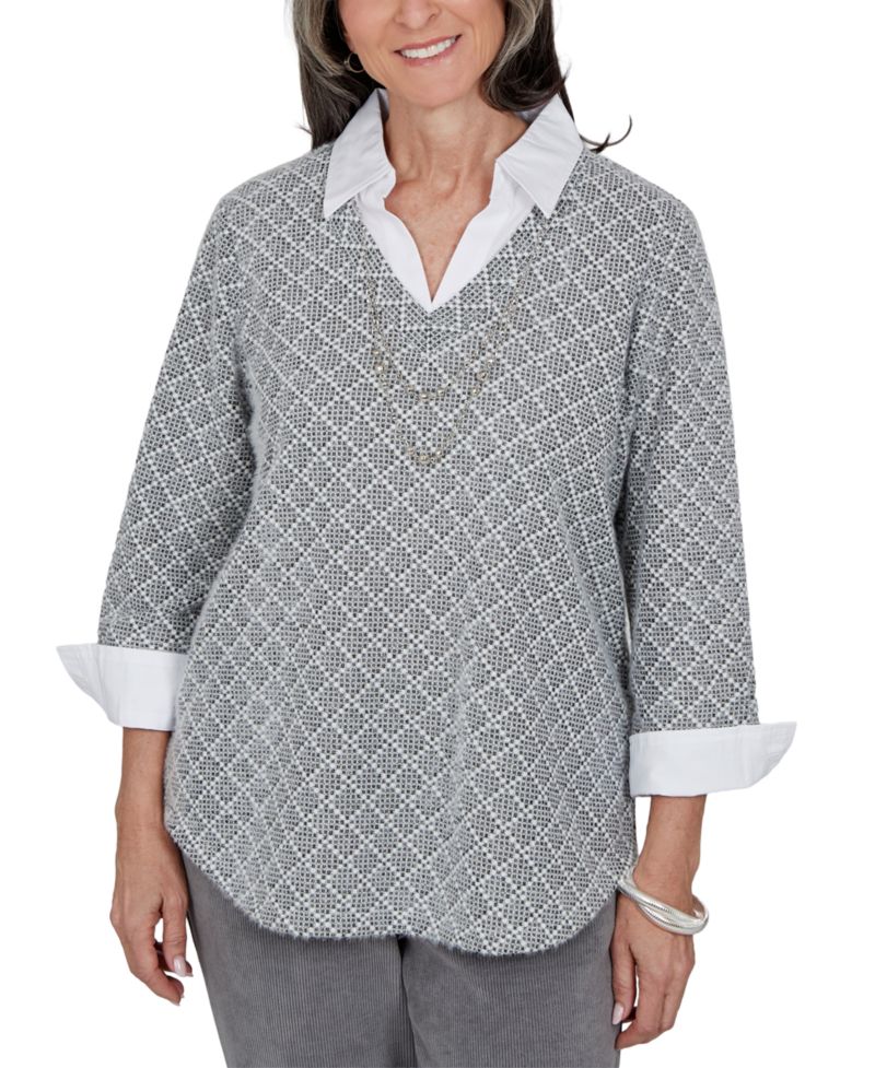 Petite Geometric 3/4-Sleeve V-Neck Blouse