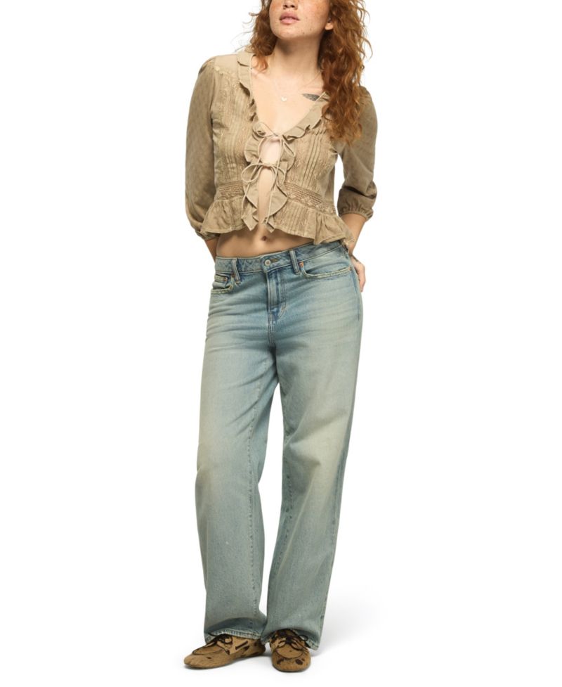 Women's Long-Sleeve V-Neck Ruffle Blouse