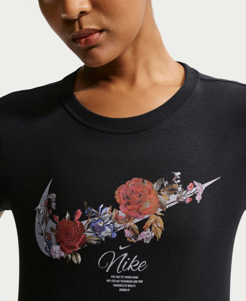 Women's Sportswear Chill Knit Women's Slim Cropped T-Shirt