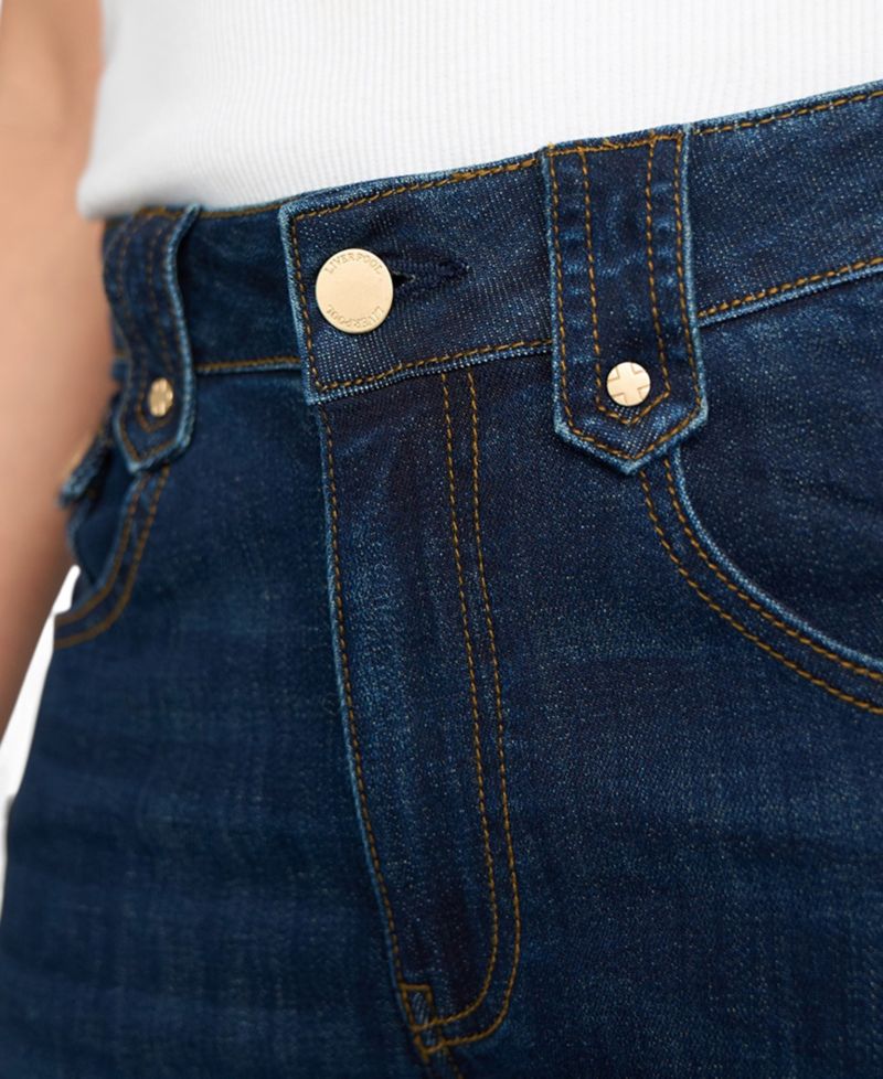 Women's Hannah Outlaw High-Waisted Flare Dark Wash Jeans