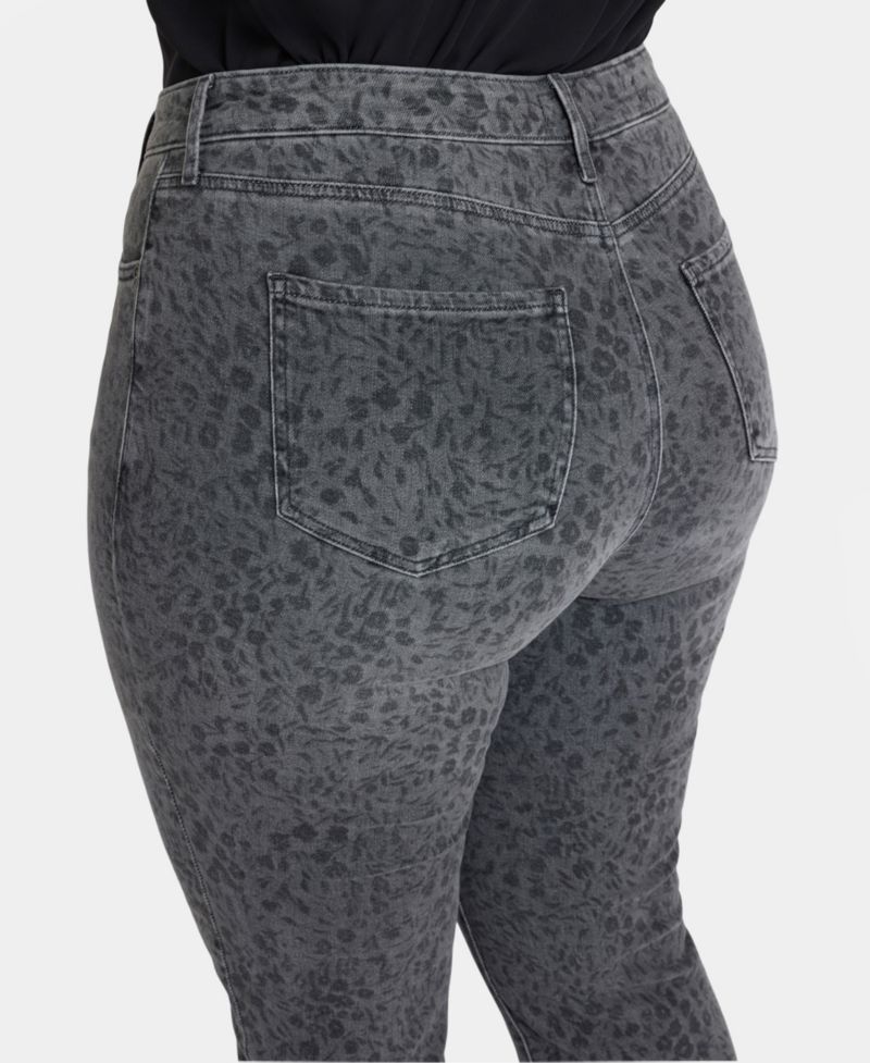 Plus Size High Rise Marilyn Straight Jeans