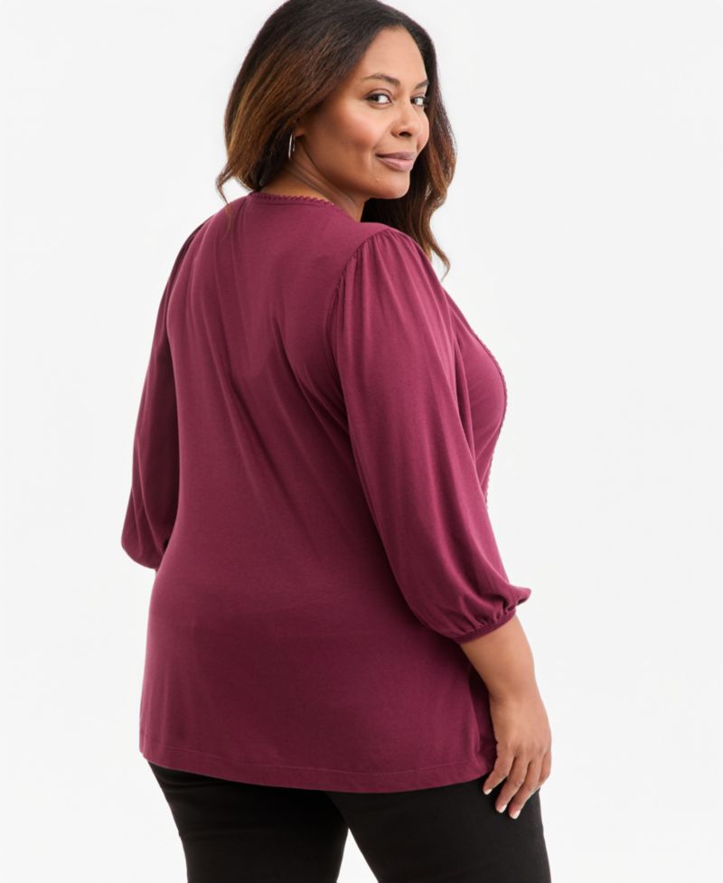 Plus Size 3/4-Sleeve V-Neck Embroidery Trim Top
