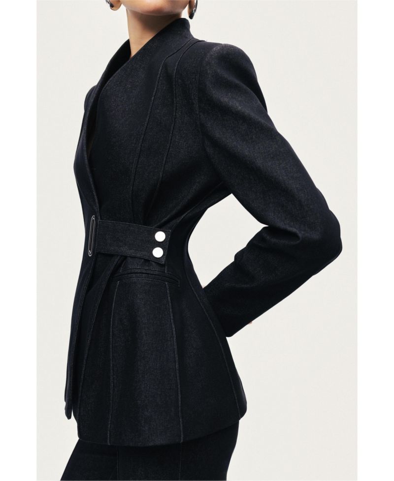 Women's Sharply Tailored Belt Detailed Blazer