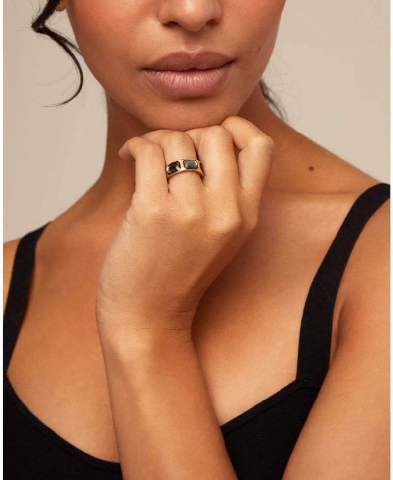 Three Faceted Crystals Emerald Cut Metal Alloy Ring