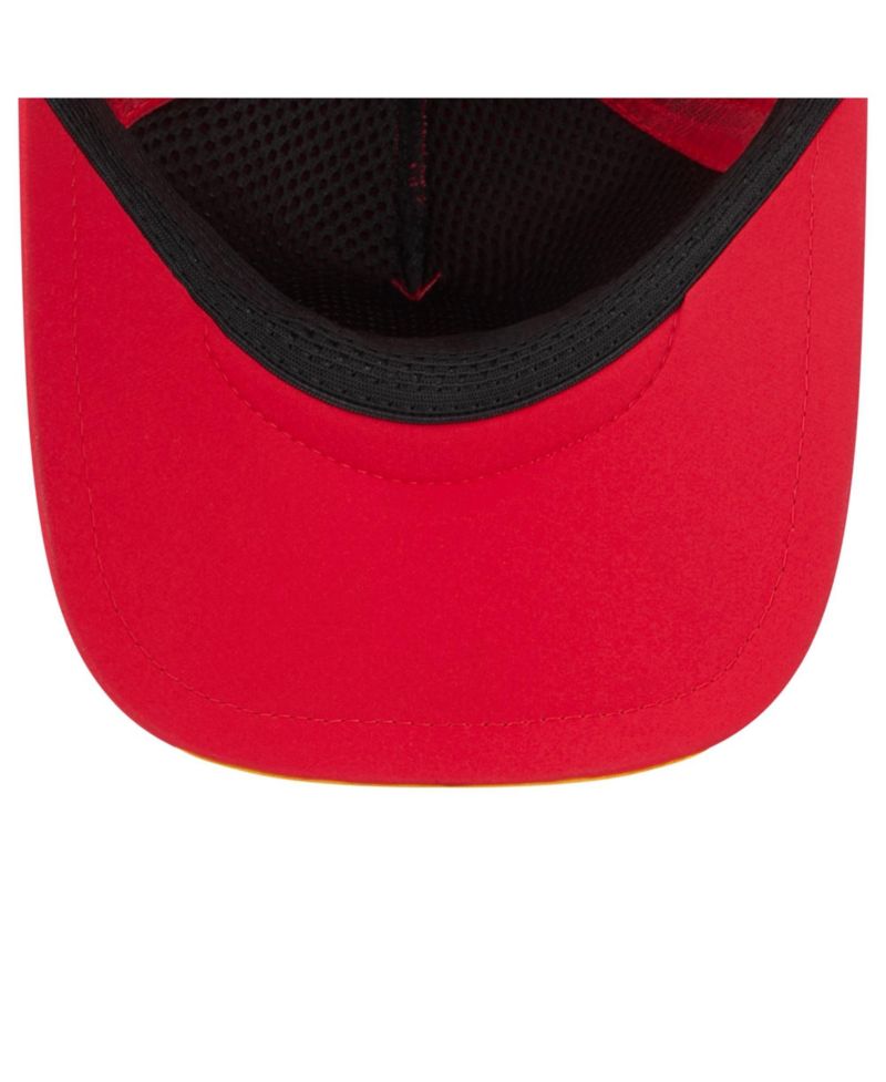 Big Boys and Girls Red Kansas City Chiefs 2026 Sideline Apex 9FORTY Adjustable Trucker Hat