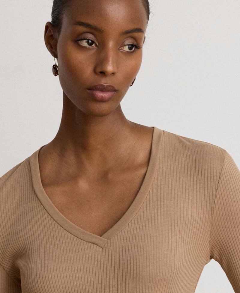 Women's Rib-Knit Long-Sleeve V-Neck Top