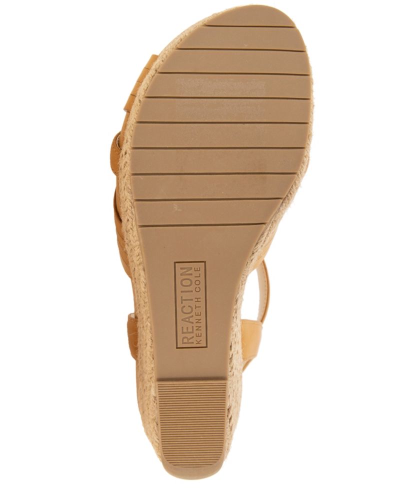Women's Comi Almond Toe Wedge Sandals