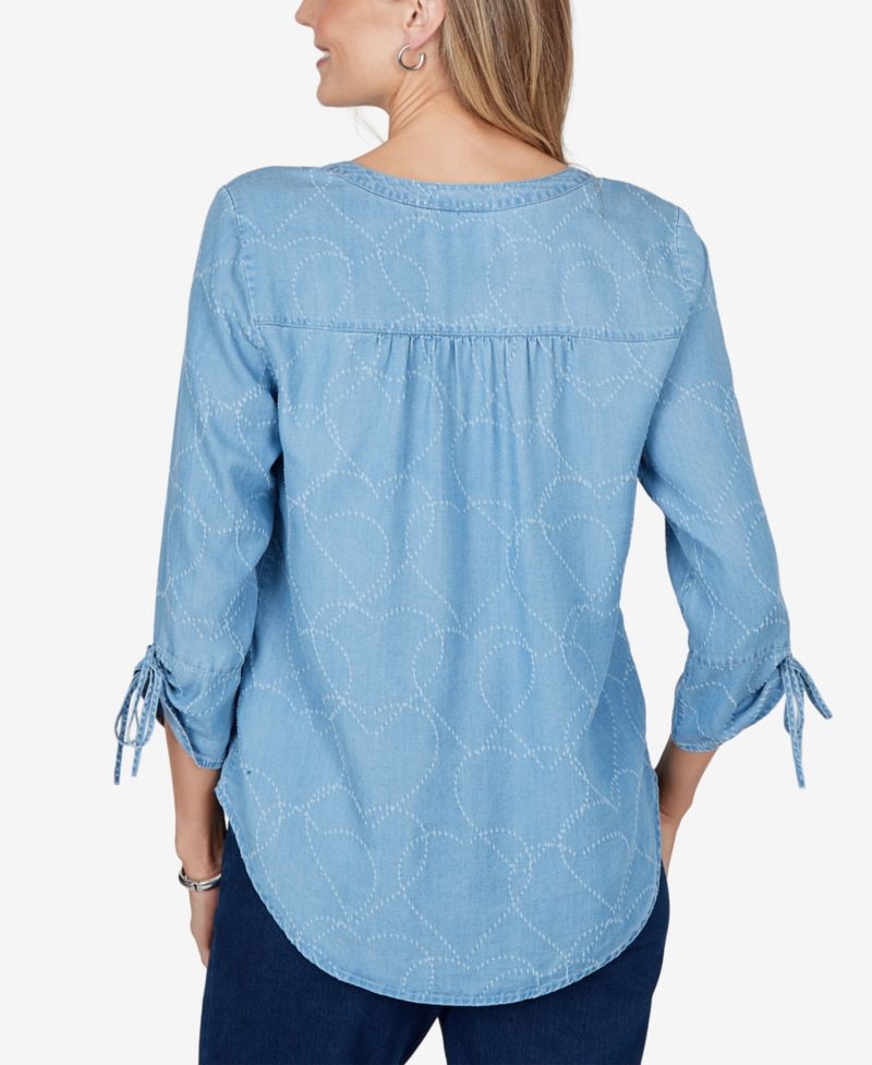 Petite 3/4-Sleeve V-Neck Heart-Print Blouse