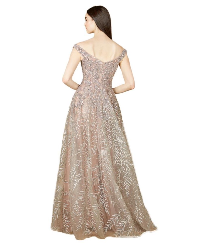 Women's Elegant Off Shoulder Lace Ballgown