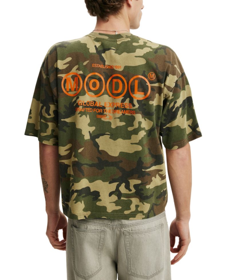 Men's Cropped Fit Graphic T-Shirt
