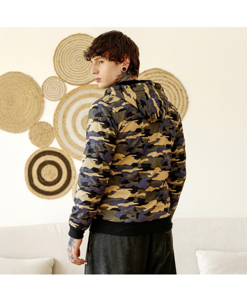 Men's Army Green & Khaki Beige Camouflage Fleece-Lined Jacket