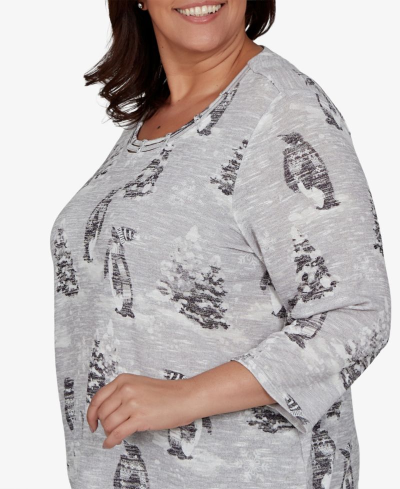Plus Size Classic Penguins and Trees 3/4 Sleeve Holiday Knit Top