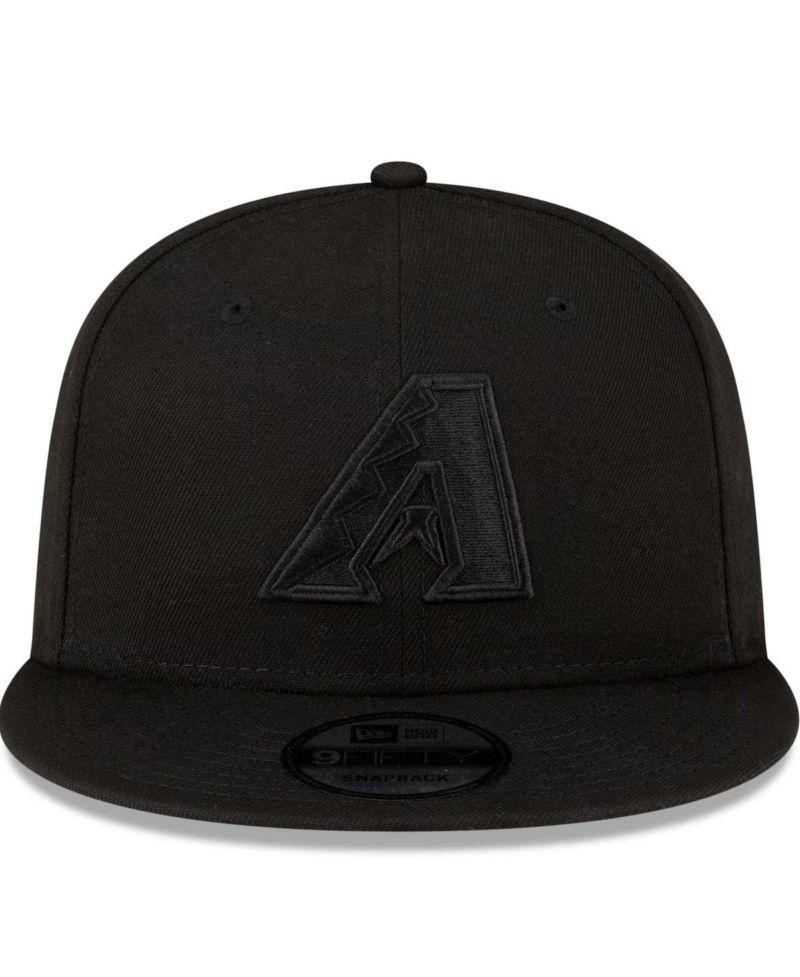 Men's Arizona Diamondbacks Black On Black 9fifty Snapback Adjustable Hat