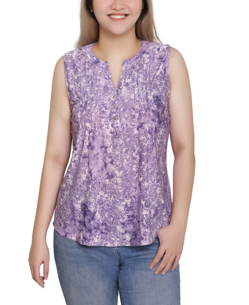 Petite Sleeveless Jacquard Y-neck Top