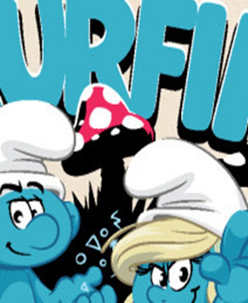 Men's Smurfs Movie Just Smurfing Around Graphic T-Shirt