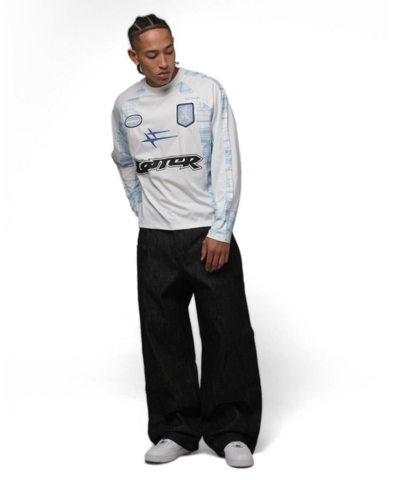 Men's World Wide Graphic Long-Sleeve Crew Neck Jersey