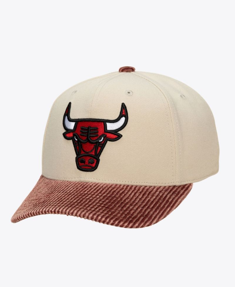 Men's Cream/Red Chicago Bulls Washed Corduroy Pro Crown Snapback Hat